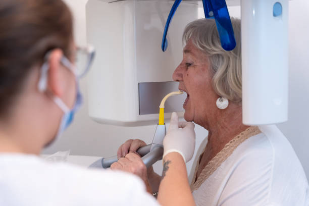 Best Emergency Treatment for Toothache in Tice, FL